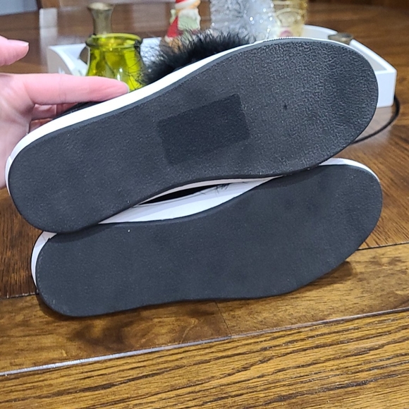 Steve Madden Emily Feather Flats - Picture 5 of 6